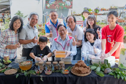 「花現台七」農遊推拉拉山水蜜桃乖乖　張善政邀感受復興鄉之美