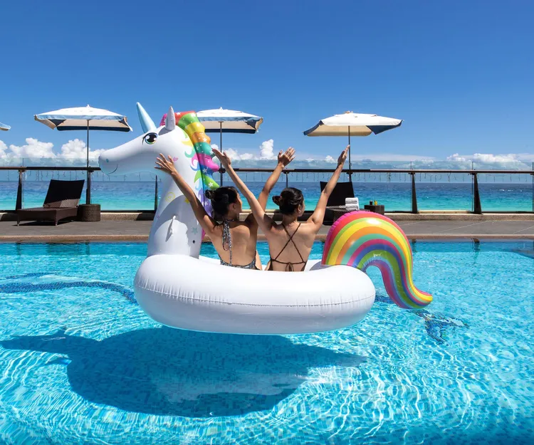 花蓮福容大飯店推出持台鐵車票入住折抵房價等方案。業者提供