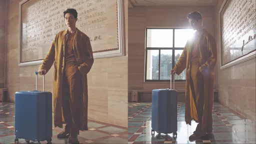 李棟旭喜提新頭銜曬帥照 不老男神隨便站都像在拍偶像劇