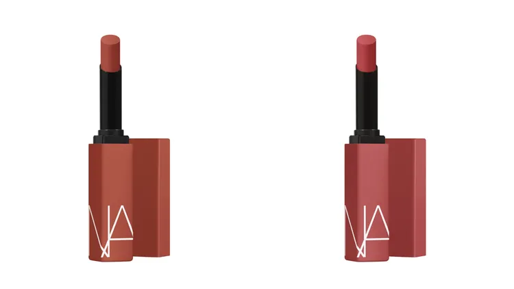 NARS特霧絲柔持色唇膏#106炙熱焦棕、#107熾紅茶棕，各1200元。品牌提供