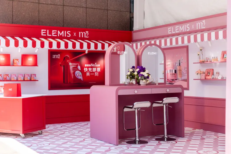 新光三越A11館正門旁。品牌提供