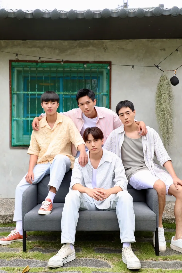 徐謀俊（前起逆時鐘）、簡楨庭、文威登和朱宇謀。達騰娛樂提供