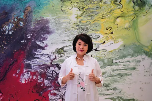 流體藝術新門派「瞬間流」誕生！全新「謝麗美1.0」創作令人驚艷！