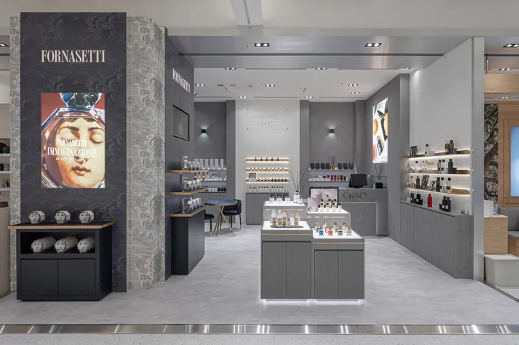 FORNASETTI進駐台中誠品生活480店，開設品牌在台的首間香氛專門店。品牌提供