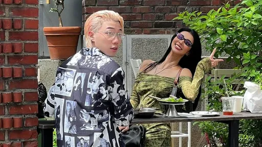 ØZI帶辣模伴爸媽出國尬恩愛 葉璦菱當嬤心願更近了