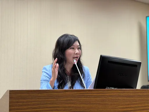 老柯為「老天有眼」致歉 白委:迷途知返