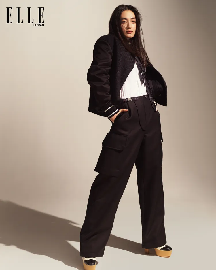 八木莉可子拍攝《ELLE》封面。《ELLE》提供