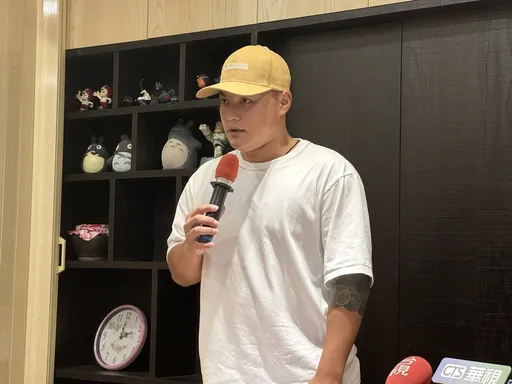 統一獅被開除的首輪大物黃勇傳現身了!坦承欠債數百萬 怕債主上門搞消失