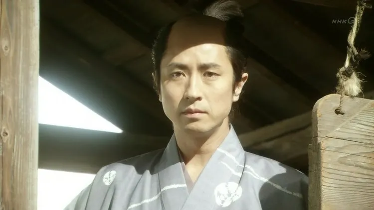 谷原章介在《軍師官兵衛》飾演竹中半兵衛。翻攝mzf_002 X