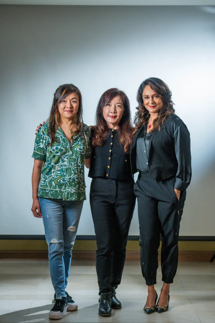 《叫我驅魔男神》主創導演陳玫君（左起）、出品人徐順理Cindy 、發行人Gayathiri Guliani。光盛影業提供