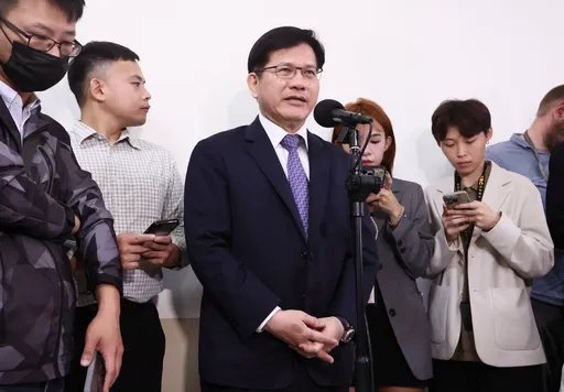 上任外交部長後首次備詢 林佳龍親曝心情:很特別