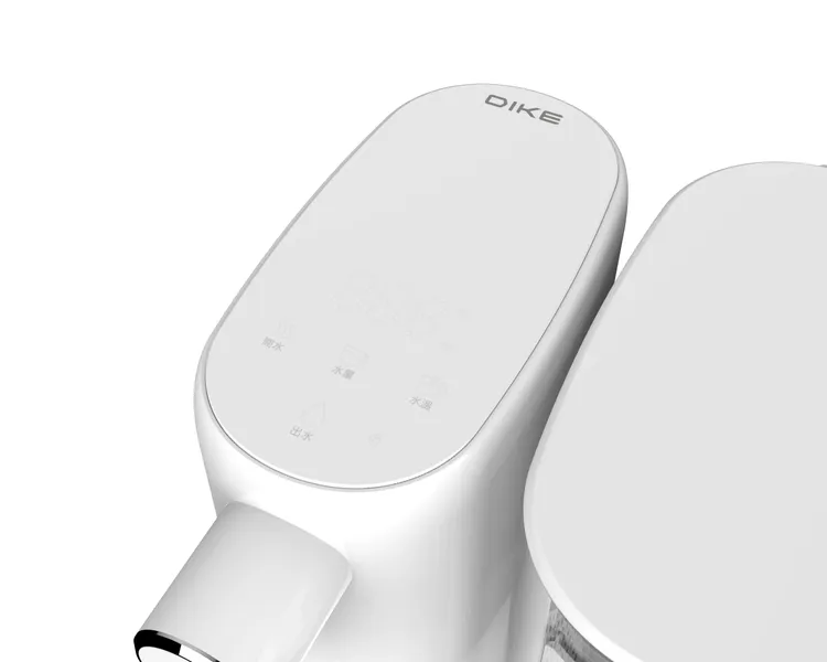 LED面板直覺化操作，可切換3秒瞬熱出水、四段溫控。業者提供