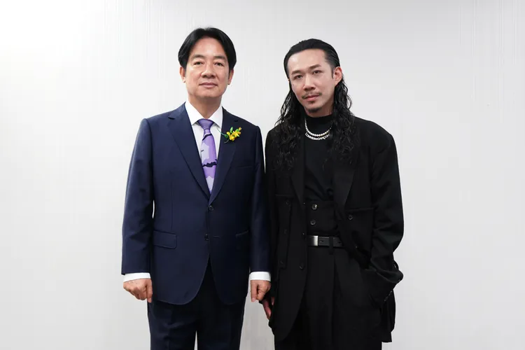 賴清德穿著周裕穎操刀的服裝。品牌提供