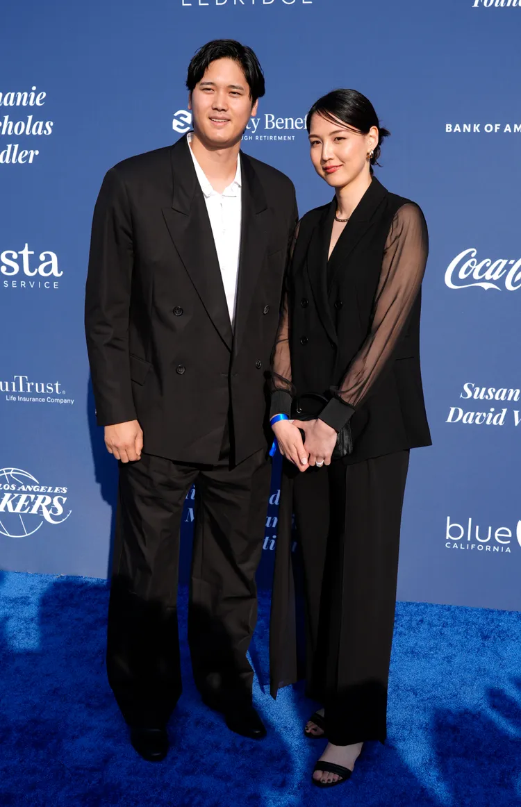 田中真美子的鑽戒超閃。  美聯社