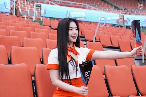 南韓啦啦隊女神趙娟週應猿 撞臉Red Velvet隊長Irene