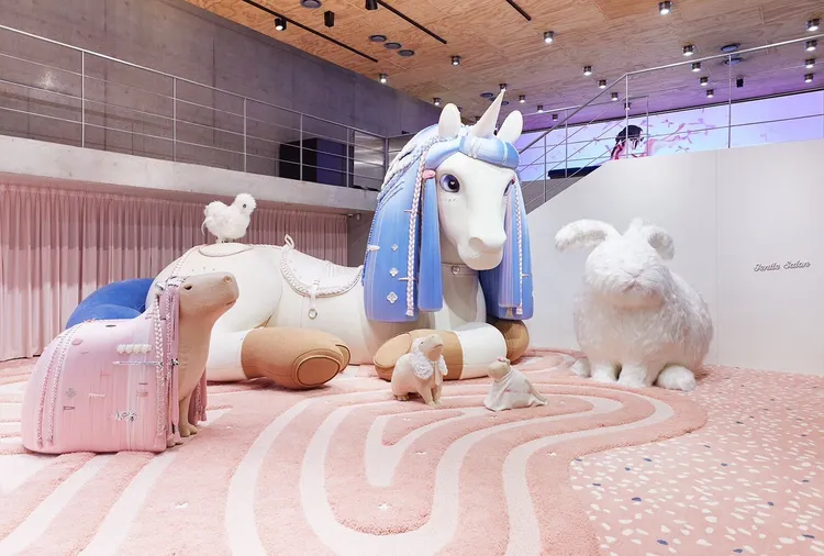 限時聯名快閃店充斥著夢幻、童趣的風格。品牌提供