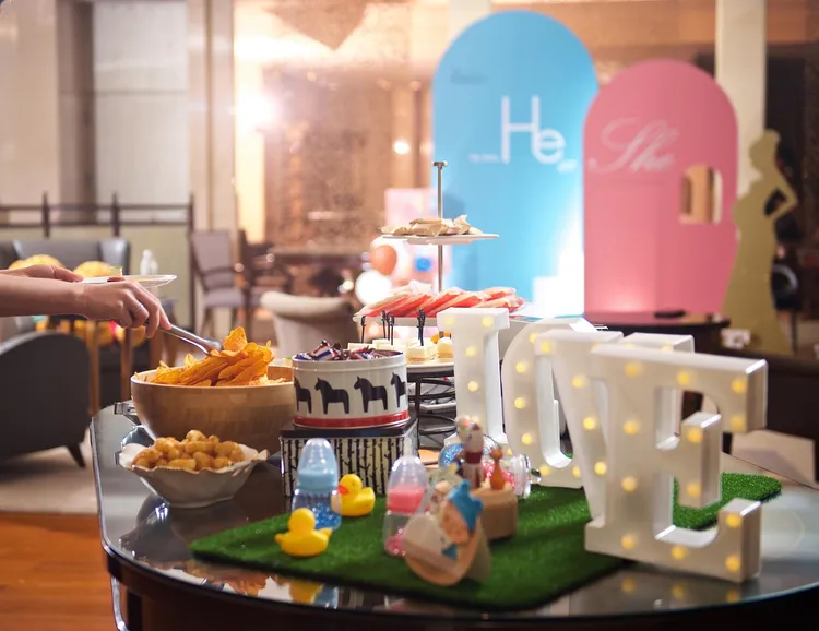 「神旺商務酒店」推出精打細算「Baby Shower新生命開獎有禮」寶寶性別派對，8人即可成行。業者提供