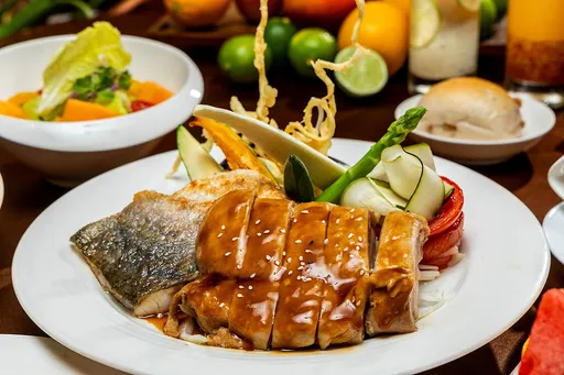 神旺商務酒店「盛夏食光」平假日 4人同行85折　每人最低750元有找