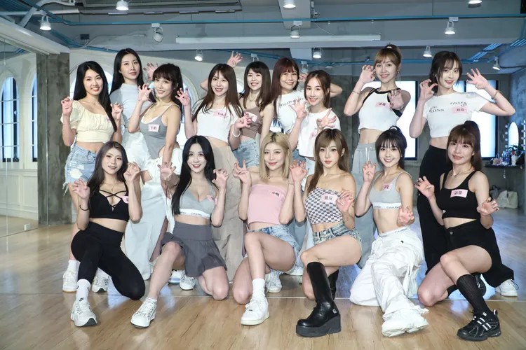 電豹女呼籲熱情粉絲到球場互動拍照。攝影中心攝