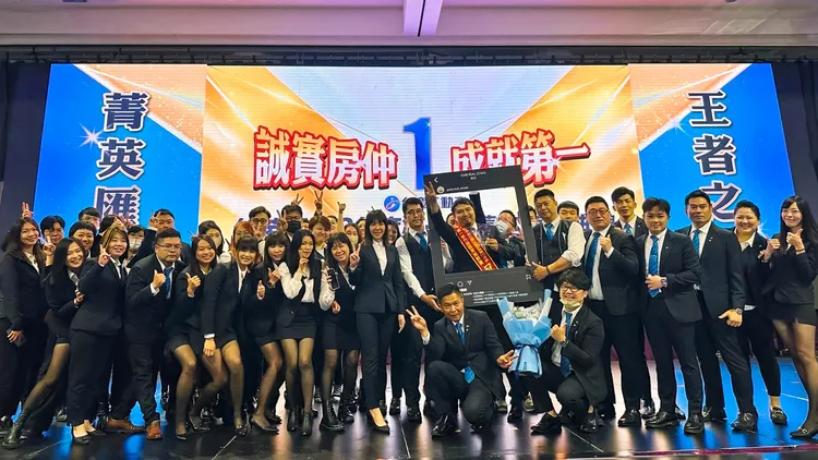 在45%聯賣率推動下，開幕不到2年的台慶不動產新竹中央公園加盟店，第一季業績達2500萬。永慶房產集團提供