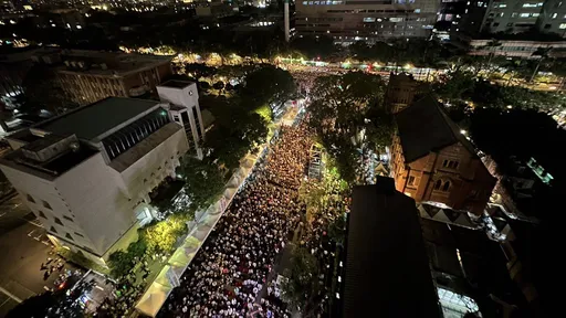 青鳥行動豐富物資遭譏 王浩宇開罵:台派又不像柯粉都是魯蛇