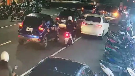 拒檢衝撞!警員手腕受傷、手錶秘錄器毀損 違停男自知難逃自首了