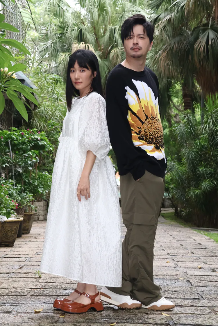 183公分的江常輝（右）讓陳婉婷顯得很嬌小。陳建岐攝