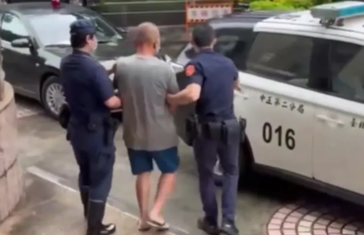警方將他移送偵辦。翻攝畫面