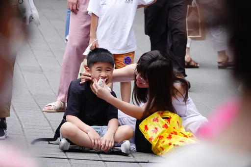 腸病毒還在流行高峰！北市上週就診人數激增　117班停課　