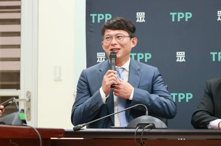 民眾黨團總召黃國昌。民眾黨提供