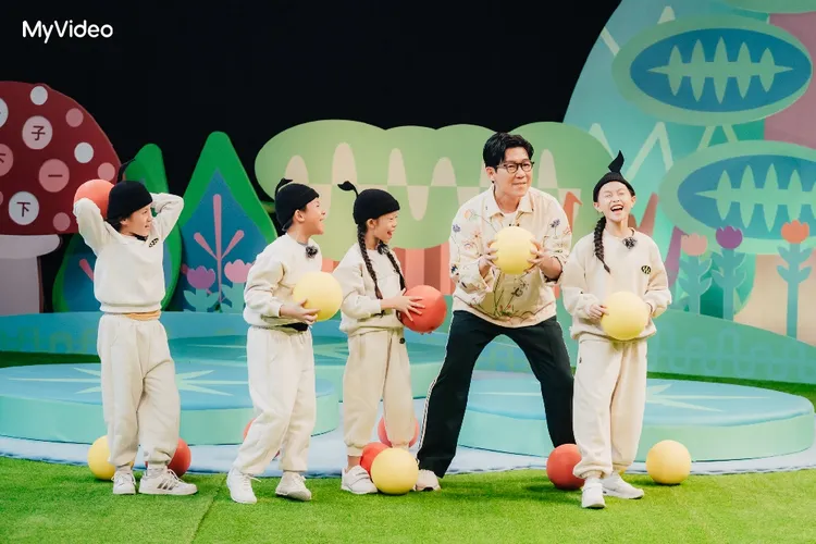 品冠飾演「緊張大王」投籃球。MyVideo提供