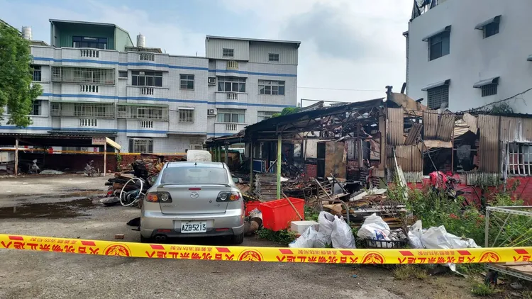 一家七口2年多前搬來平房租住。王志弘攝