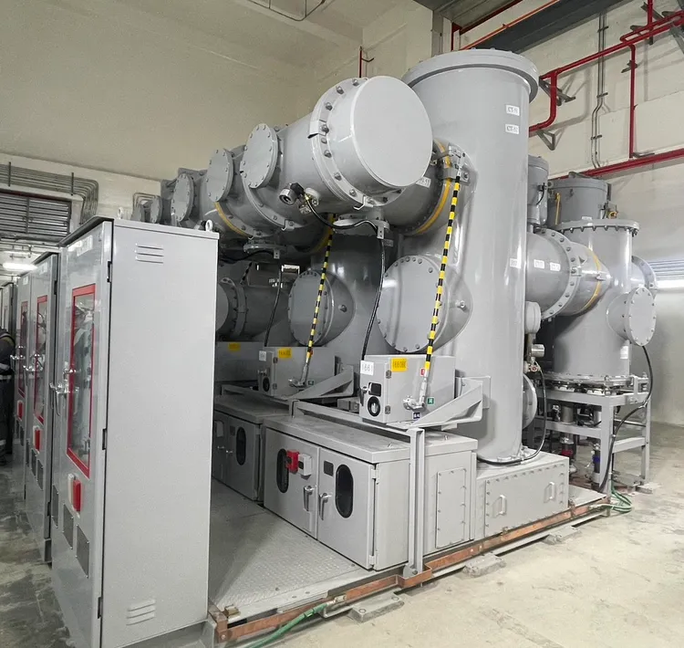 萬大線金城機廠主變電站161kV GIS（氣體絕緣開關）。北捷提供