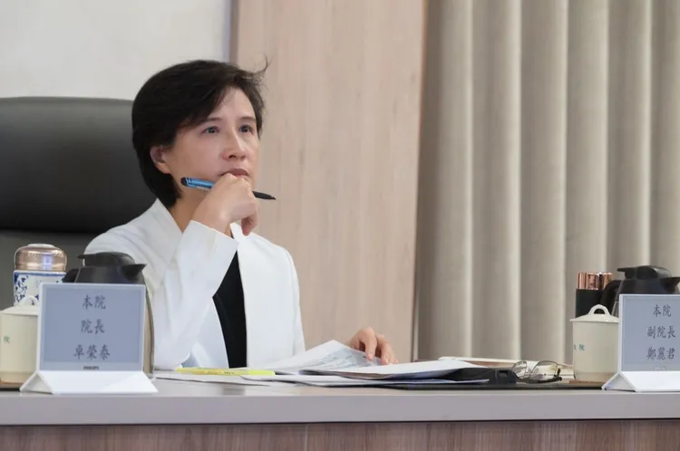 行政院副院長鄭麗君。行政院提供