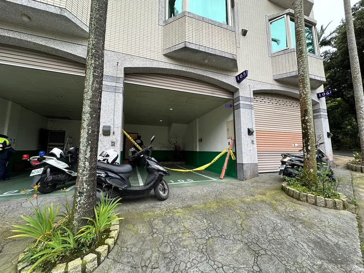 小姊弟於中和某汽車旅館內慘遭殺害，兇手竟是自己親媽。翻攝畫面