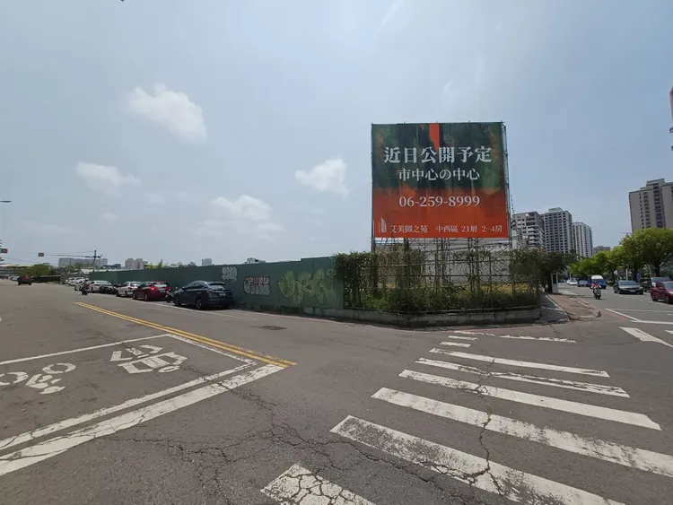 基地三面臨位屬市心，具備捷運綠線建置、北外環規劃與產業專區3利多。葉家銘攝