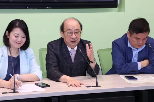 「選擇屈辱仍要面對戰爭」　柯建銘喊話綠團結：國民黨無法沒收民意