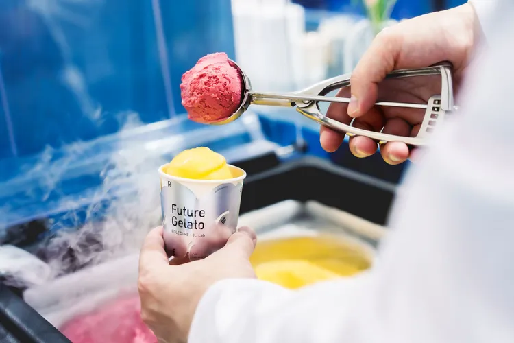 分子藥局將保健原料與飲食結合的「未來冰淇淋」。業者提供