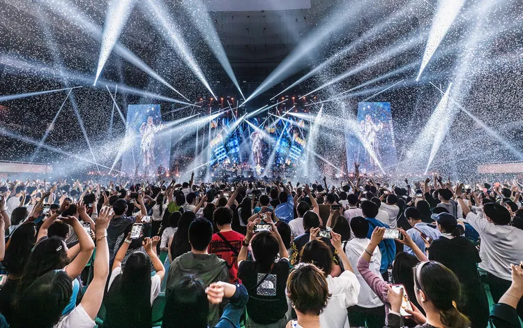 張惠妹首登日本夢幻殿堂開唱。聲動娛樂提供