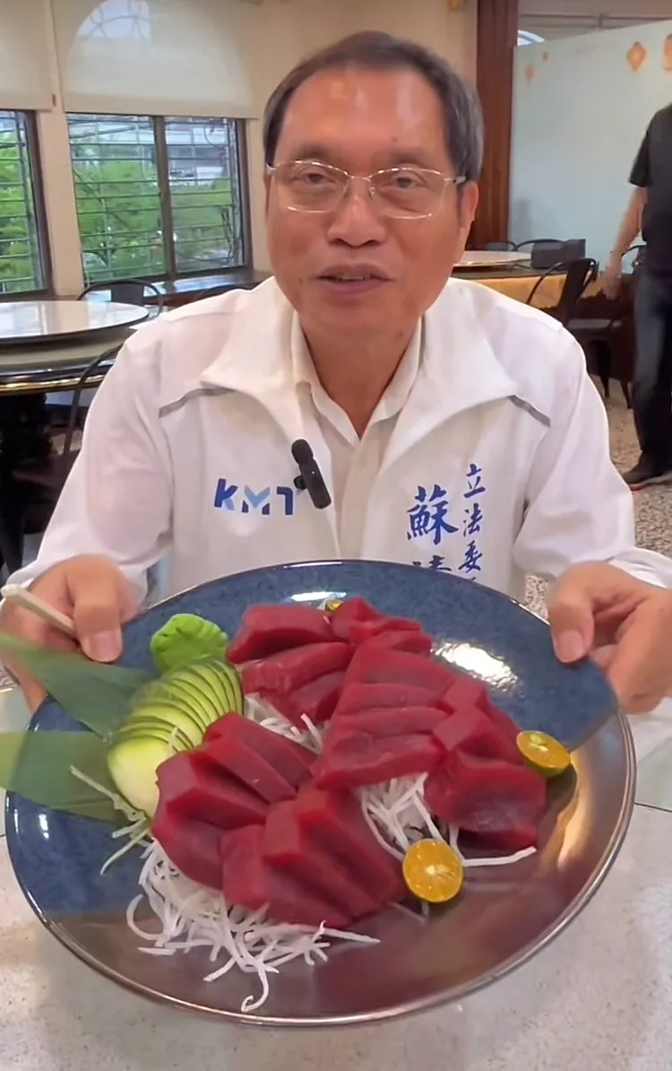 蘇清泉呼籲東港漁會與屏東縣政府拿出魄力，採取有效作為。蘇清泉服務處提供