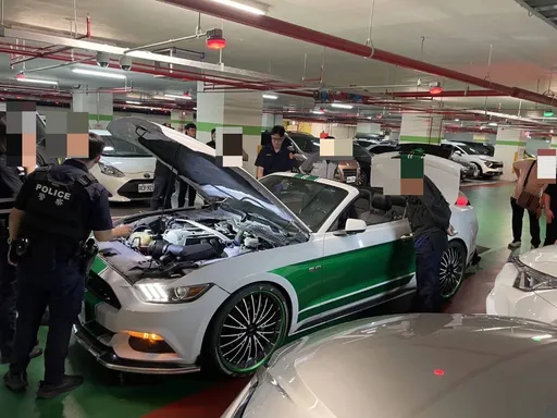 繳不出貸款200萬「福特野馬」被拖！　莽男竟掏槍直接搶車