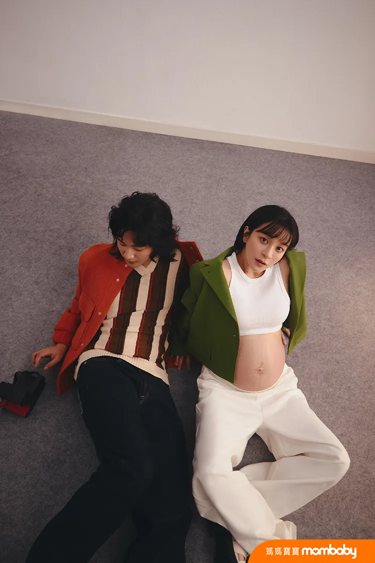 凱莉透露告知李權哲懷孕，老公直喊酷。媽媽寶寶雜誌提供