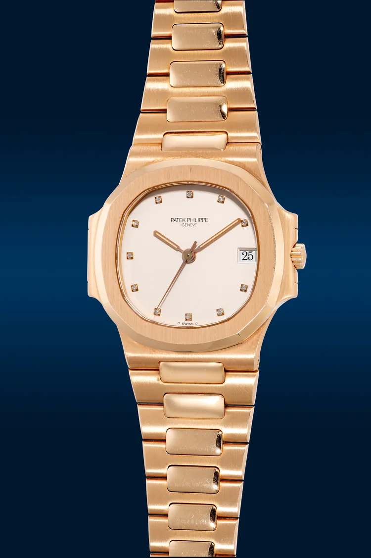 百達翡麗Nautilus型號3800/1，估價約826萬至1653萬元台幣。富藝斯提供