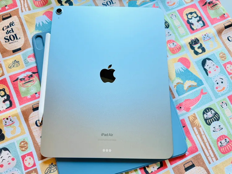 iPad Air並未加入FaceID解鎖功能。
