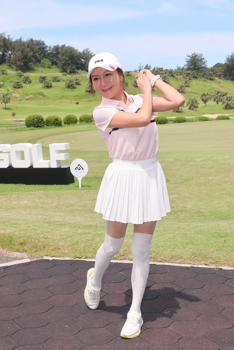 李佩甄今天出席高爾夫球聯誼賽。彭欣偉攝