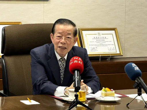 謝長廷贊同「青鳥行動」:民主病了 用更民主方法治療