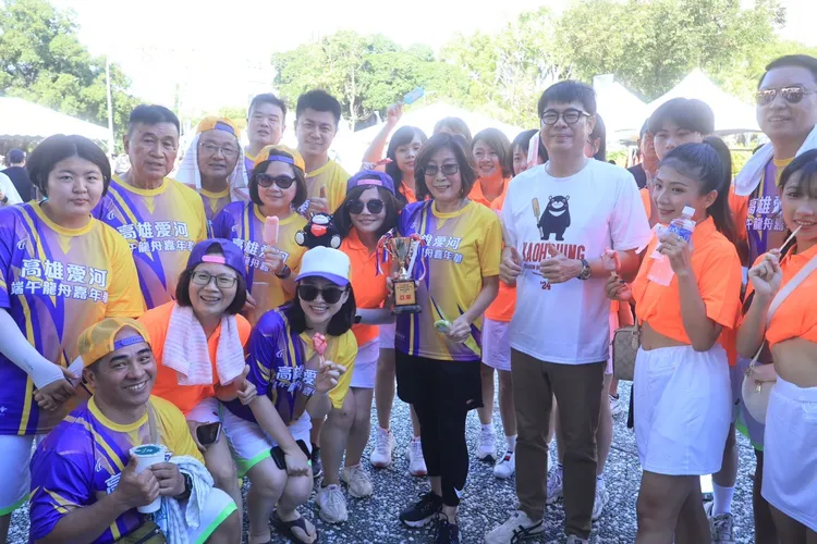 府會龍頭在賽前先言語交鋒。議會提供