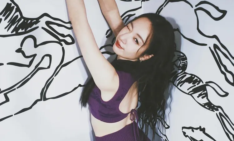 吳卓源有「鄉民老婆」的封號。翻攝吳卓源臉書