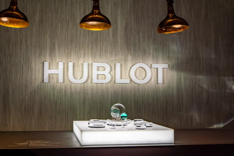 HUBLOT與藝術家Daniel Arsham聯名打造Arsham Droplet鈦晶懷錶，今在台灣舉辦亞洲首展。品牌提供