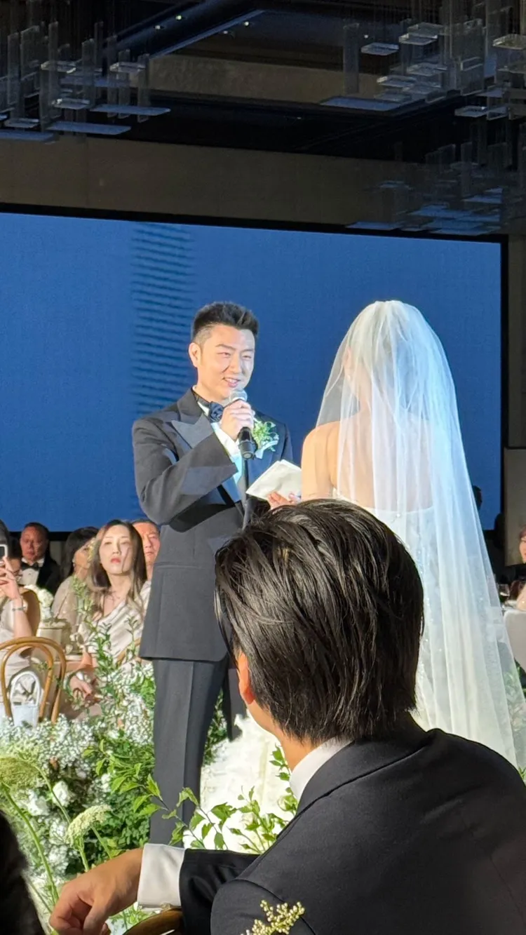 新人十分登對。